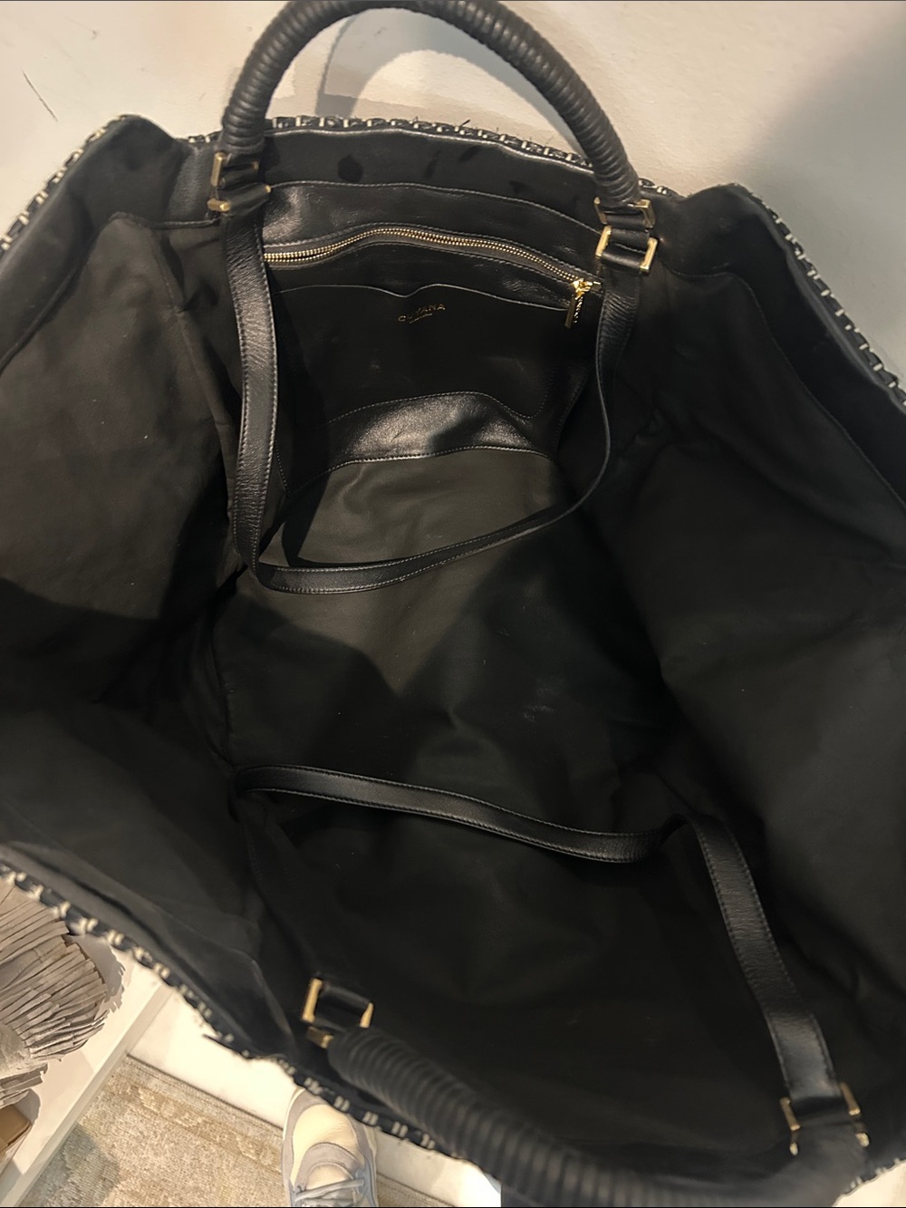 Cuyana Black and White Herringbone Tote - Picture 3 of 5